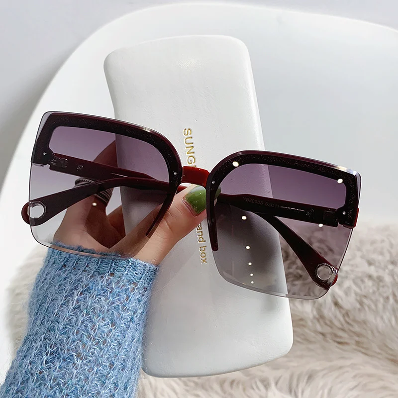 Oversized Sunglasses Man Woman - Vintage Fashion Enthusiasts 评论和价格